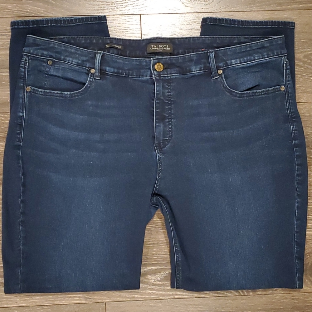 ❤TALBOTS STRAIGHT LEG JEANS, 22W